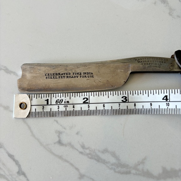 Antique Wade & Butcher Sheffield Steel Straight Razor - Picture 10 of 13
